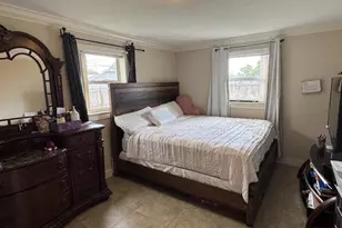 5636 NE 5th Ave, Oakland Park, FL 33334 - Photo 16