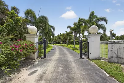 1030 Arabian Drive, Loxahatchee, FL 33470 - Photo 4