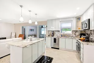 1131 Surf Rd, Singer Island, FL 33404 - Photo 22