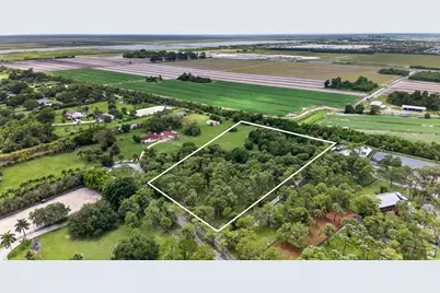 000 Foxtrail, Loxahatchee, FL 33470 - Photo 2
