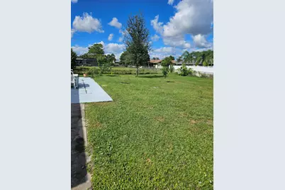 967 SE Breakwater Avenue, Port Saint Lucie, FL 34983 - Photo 1
