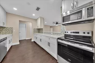 4641 SW 43rd Ave, Dania Beach, FL 33314 - Photo 10