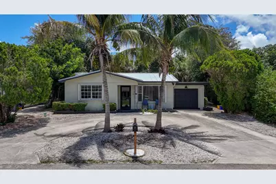 1964 Circle Drive, North Palm Beach, FL 33408 - Photo 2