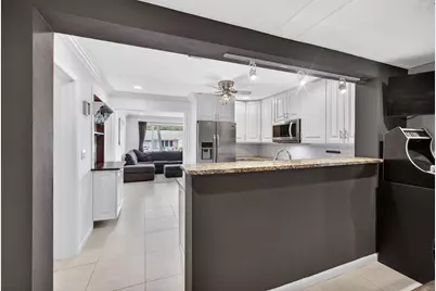 1964 Circle Drive, North Palm Beach, FL 33408 - Photo 14