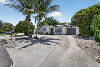 1964 Circle Drive, North Palm Beach, FL 33408 - Photo 6