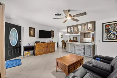 1671 SE 11th Street #1671, Stuart, FL 34996 - Photo 6