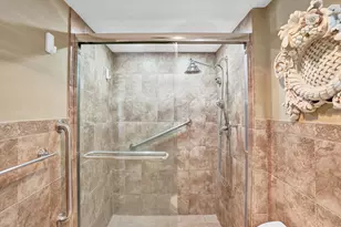 405 N Ocean Blvd, Pompano Beach, FL 33062 - Photo 14