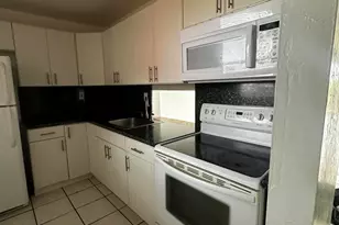 13707 Kendale Lakes Cir, Miami, FL 33183 - Photo 28