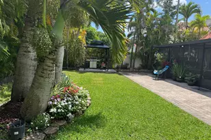 544 NW 38th Ave, Deerfield Beach, FL 33442 - Photo 16