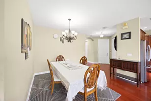 9049 Dupont Pl, Wellington, FL 33414 - Photo 10