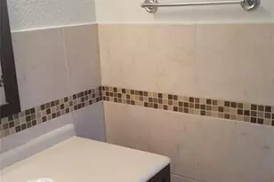 180 NE 12th Ave, Hallandale Beach, FL 33009 - Photo 14