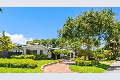 2811 NE 53rd Court, Lighthouse Point, FL 33064 - Photo 1
