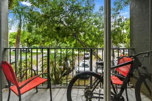 1089 N Benoist Farms Rd, West Palm Beach, FL 33411 - Photo 10