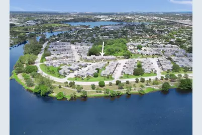 3120 Cynthia Lane #207, Lake Worth Beach, FL 33461 - Photo 2