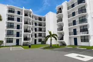 3500 Blue Lake Dr, Pompano Beach, FL 33064 - Photo 16