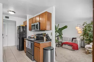 3500 Blue Lake Dr, Pompano Beach, FL 33064 - Photo 12
