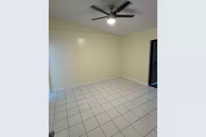 2899 NE 2nd Avenue, Boca Raton, FL 33431 - Photo 16