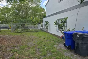 7900 SW 7th Pl, North Lauderdale, FL 33068 - Photo 16