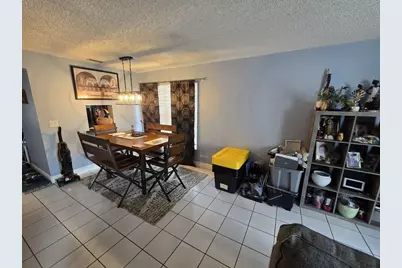 7900 SW 7th Place, North Lauderdale, FL 33068 - Photo 6