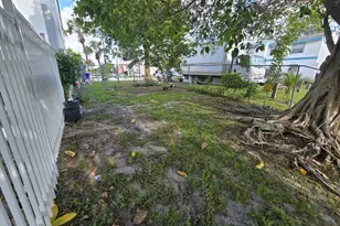 7900 SW 7th Pl, North Lauderdale, FL 33068 - Photo 20