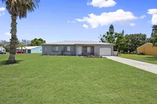 651 SW Old Briar Ave, Port Saint Lucie, FL 34953 - Photo 4