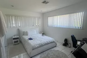 600 Hibiscus Dr, Hallandale Beach, FL 33009 - Photo 18