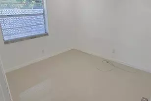 831 NW 14th Way, Fort Lauderdale, FL 33311 - Photo 10