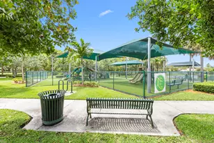 907 Stanton Dr, Weston, FL 33326 - Photo 36