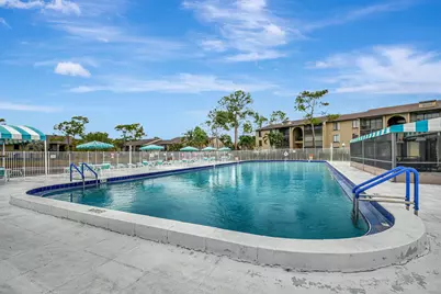 207 Pine Hov Circle #D2, Greenacres, FL 33463 - Photo 32