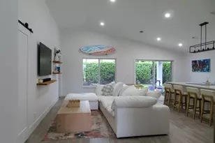 6070 Garrett St, Jupiter, FL 33458 - Photo 2
