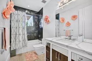 39 Pelican Dr, Fort Lauderdale, FL 33301 - Photo 62