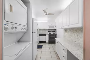 10141 S 41st Dr Dr, Boynton Beach, FL 33436 - Photo 14