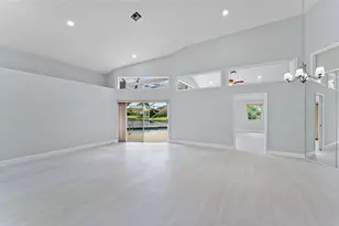 1248 Lake Breeze Dr, Wellington, FL 33414 - Photo 10
