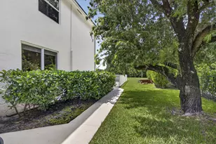 15703 Cypress Park Dr, Wellington, FL 33414 - Photo 38