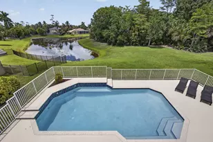15703 Cypress Park Dr, Wellington, FL 33414 - Photo 22