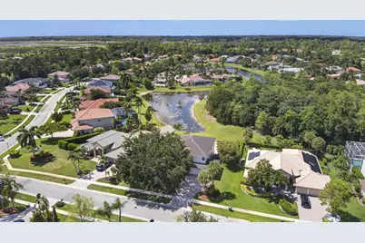 15703 Cypress Park Drive, Wellington, FL 33414 - Photo 40