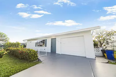 2106 Alfred Drive, Boynton Beach, FL 33426 - Photo 46