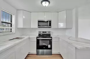 2901 NW 21st St, Fort Lauderdale, FL 33311 - Photo 16