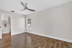 3911 NW Cinnamon Tree Cir, Jensen Beach, FL 34957 - Photo 32