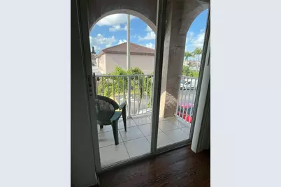 8714 NW 107 Terrace, Hialeah Gardens, FL 33018 - Photo 24