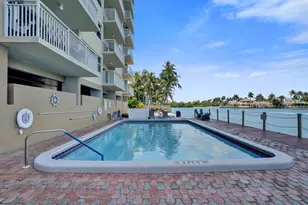 2611 N Riverside Dr, Pompano Beach, FL 33062 - Photo 32
