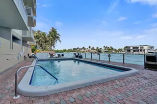 2611 N Riverside Dr, Pompano Beach, FL 33062 - Photo 2