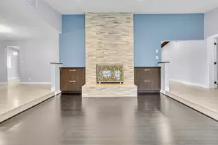 1083 NW 97th Ave, Plantation, FL 33322 - Photo 4