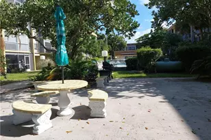 367 S Federal Hwy, Deerfield Beach, FL 33441 - Photo 22