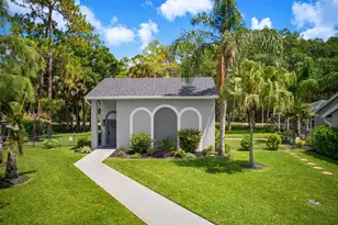 14708 Stirrup Ln, Wellington, FL 33414 - Photo 68