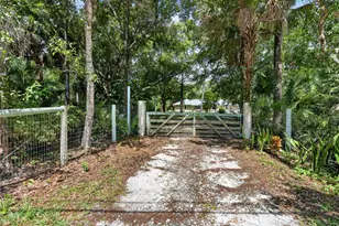 15721 111th Terrace N, Jupiter, FL 33478 - Photo 4
