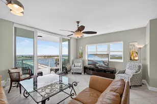 2640 Lake Shore Dr, Riviera Beach, FL 33404 - Photo 22