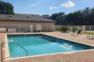 2060 Greenview Shores Blvd, Wellington, FL 33414 - Photo 14