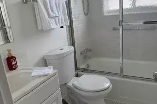 2840 Cynthia Ln, Lake Worth Beach, FL 33461 - Photo 32