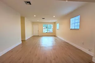 541 N 68th Way, Hollywood, FL 33024 - Photo 10